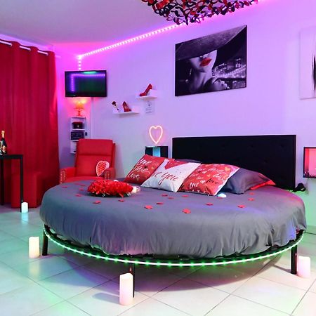 Love Room A Deux Pas De L'Ocean Avec Hammam, Sauna Et Bain A 2 :-) Biscarrosse Dış mekan fotoğraf